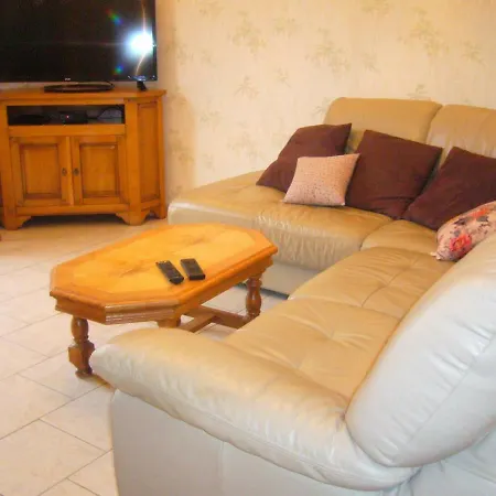 Villers-sur-bonnieres, 7 Pieces, 9 Personnes - Fr-1-526-12 Holiday home Villers-sur-Bonnieres